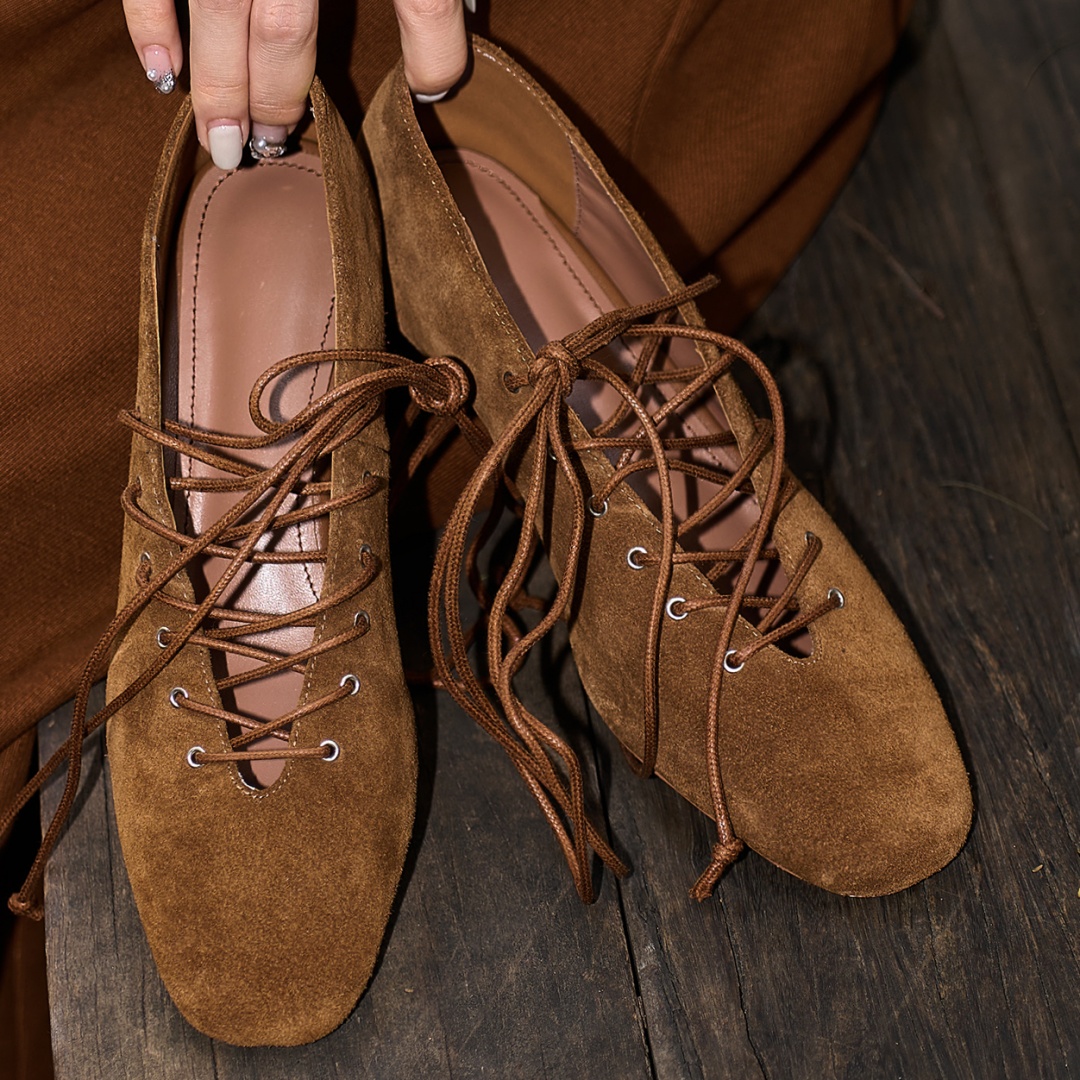 Women's natural suede leather  – обзор и цена Women'S Shoes Naturalizer
