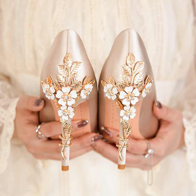Luxury Metal Flowers Heel Crys – обзор и цена Women Shoes Ysl