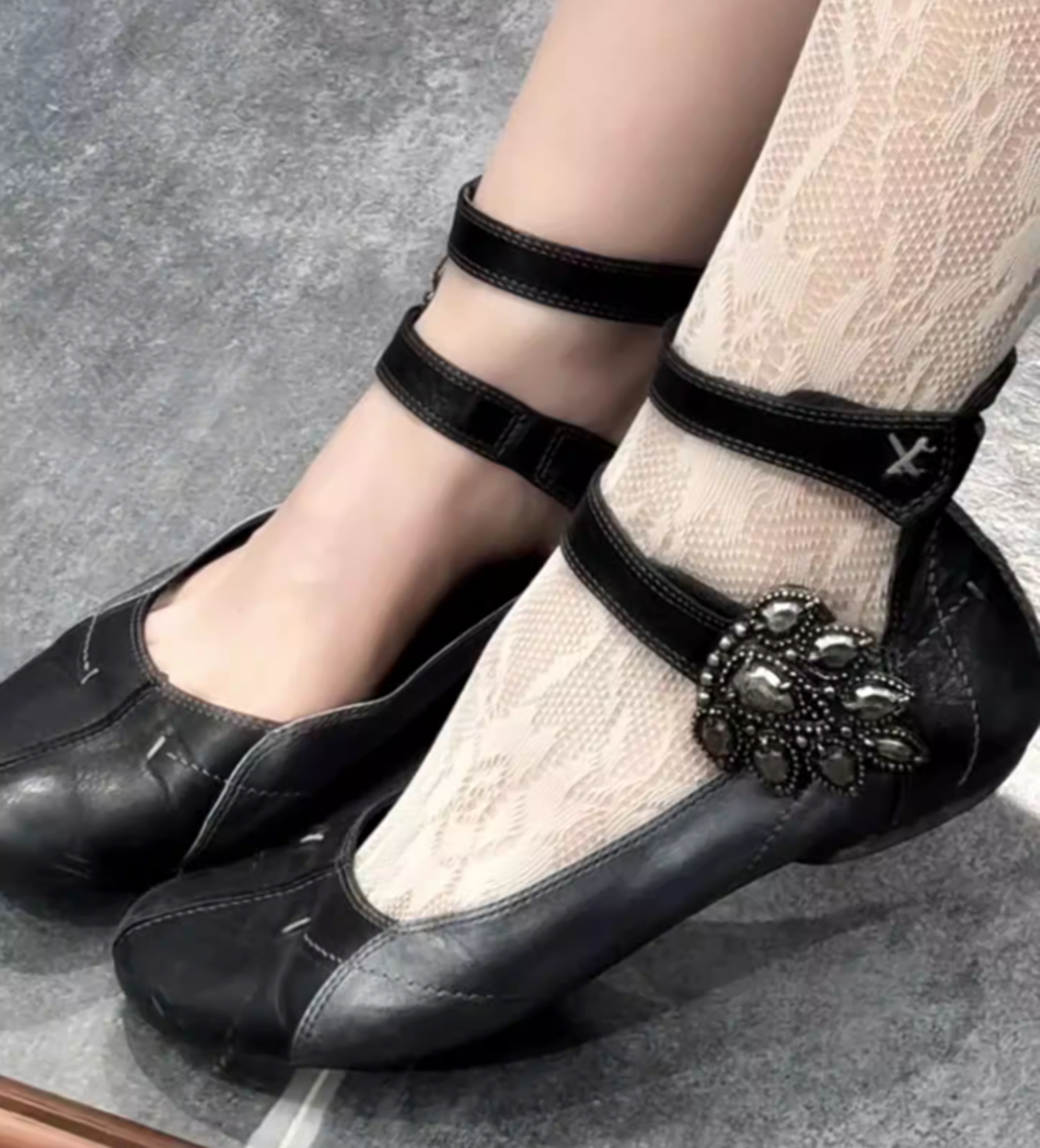 Black Distressed Leather Mary  – обзор и цена Women Shoes Black