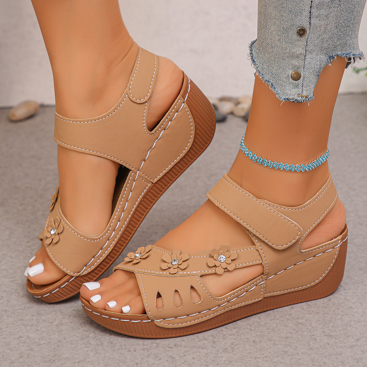 Women's Flower Wedge Sandals 2 – обзор и цена Cork Wedge Sandal